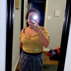 Small yellow crop top